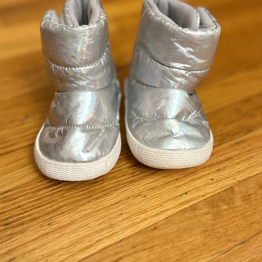 Native Chamonix silver  Boots - Picture 2 of 6